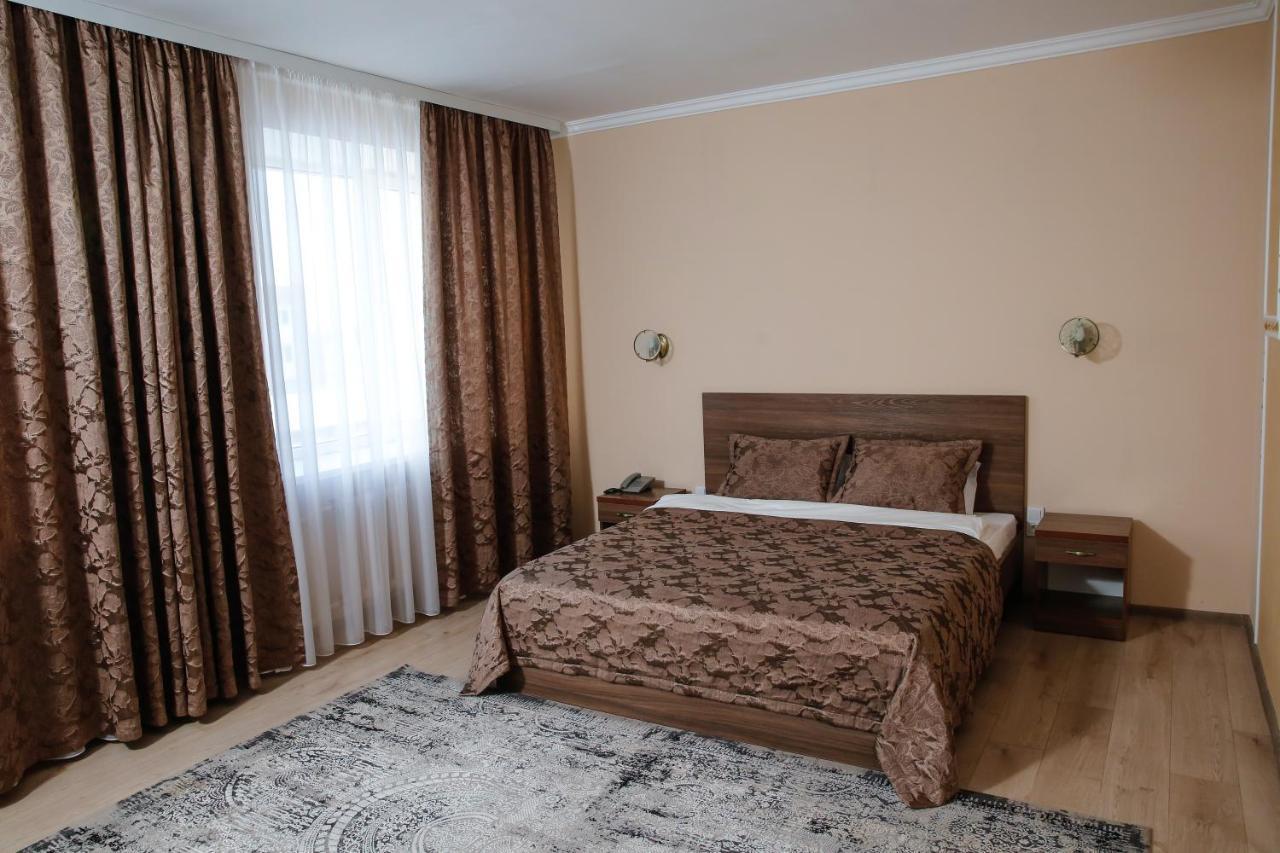 Nurtau Otel Pavlodar Dış mekan fotoğraf